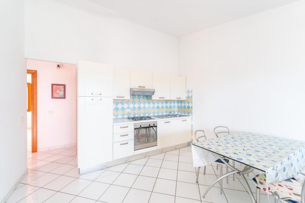 Iss Travel, Citai Panoramic Apartments - 1,5 Km From The Beach San Teodoro  Extérieur photo
